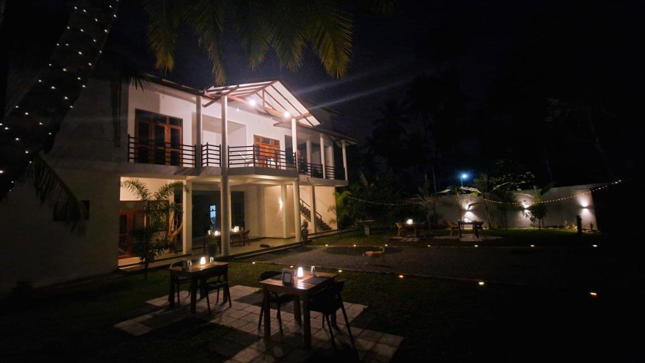 Mothership Tangalle Exterior foto